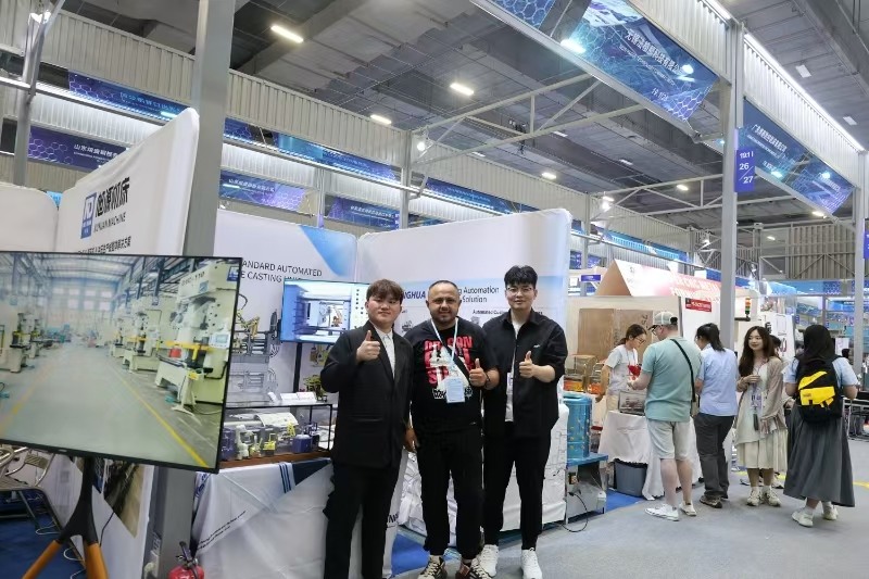  中國第137屆春季廣交會第一天人氣爆棚！