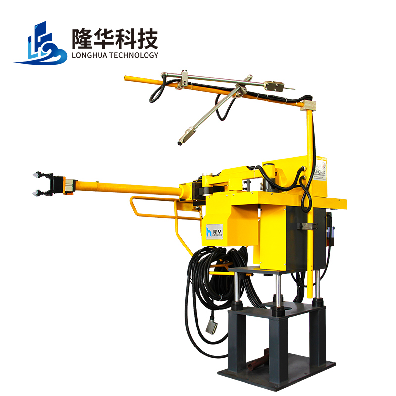 隆華自動(dòng)化壓鑄機(jī)伺服三機(jī)一體技術(shù)特點(diǎn)——伺服取件機(jī)